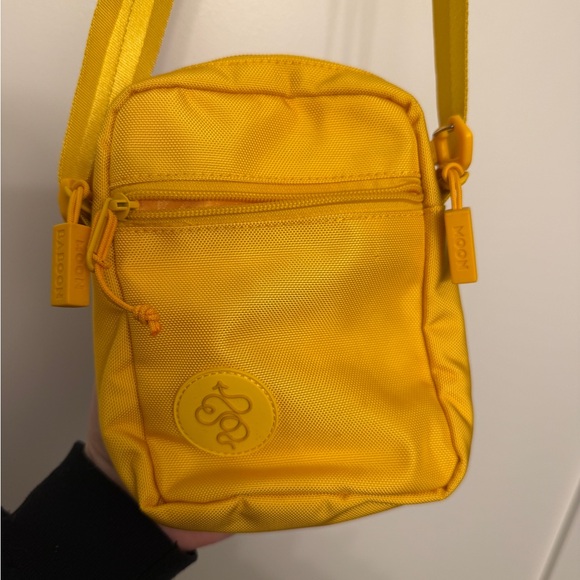 Baboon to the Moon 1.2L Sling Bag - Yellow - Picture 2 of 6